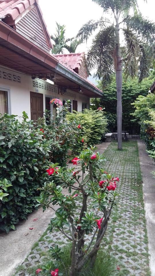 Saver Guesthouse Chaweng Beach Exteriör bild