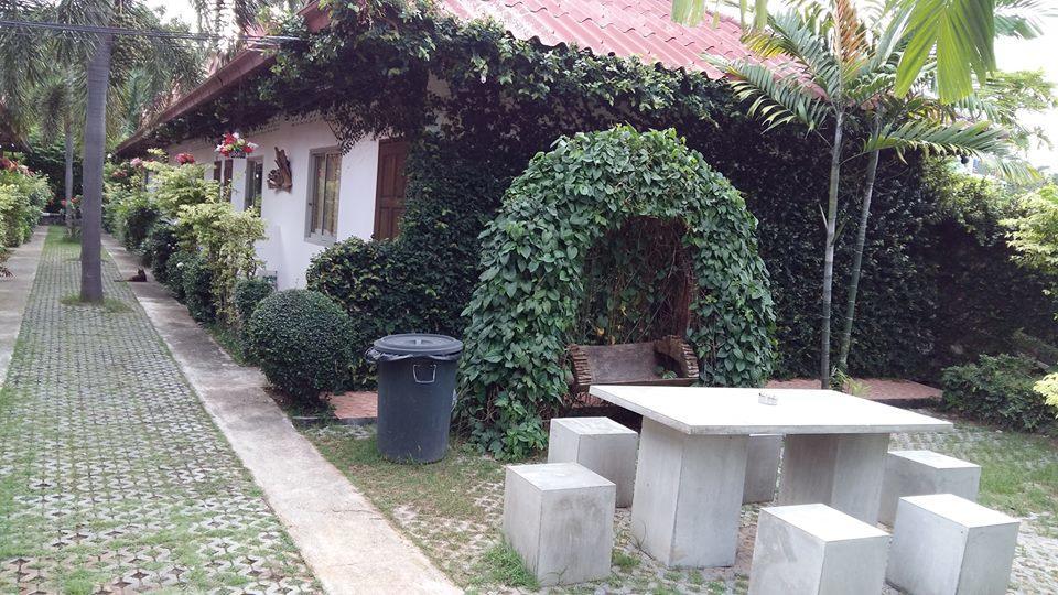 Saver Guesthouse Chaweng Beach Exteriör bild